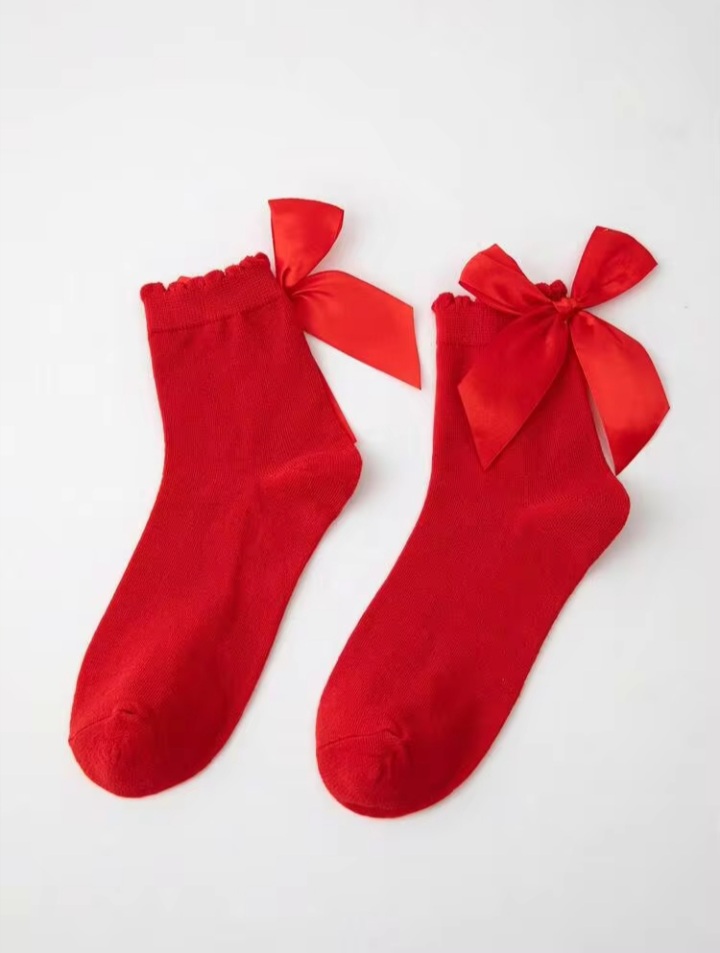 Women’s Red Bow Ankle Socks – Elegant Ribbon Trim Crew Socks for Christmas, Valentine’s Day & Gift Styling